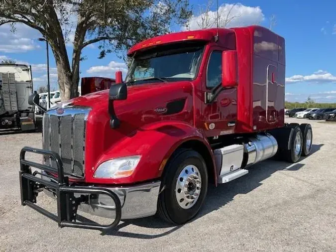 2022 Peterbilt 579