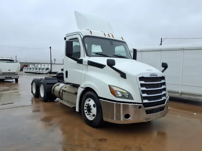 2020 FREIGHTLINER/MERCEDES NEW CASCADIA PX12664