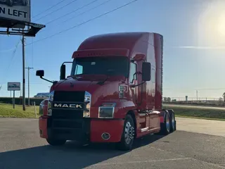 2019 MACK ANTHEM