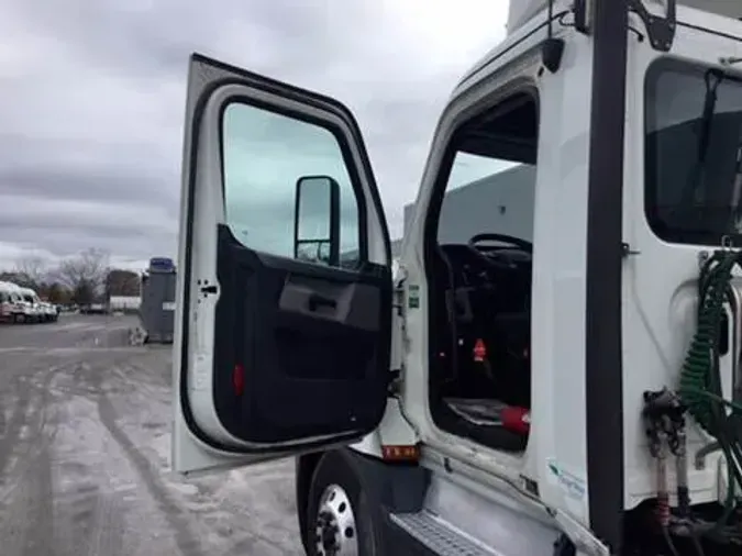 2019 Freightliner Cascadia