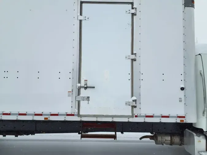 2018 FREIGHTLINER/MERCEDES M2 106