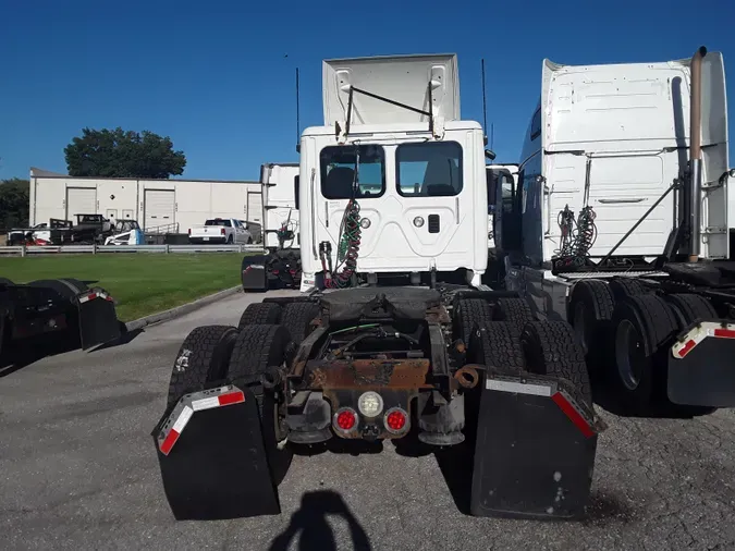 2017 FREIGHTLINER/MERCEDES CASCADIA 125