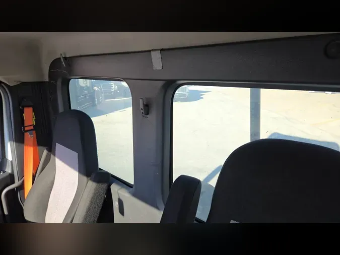 2020 Freightliner Cascadia 126
