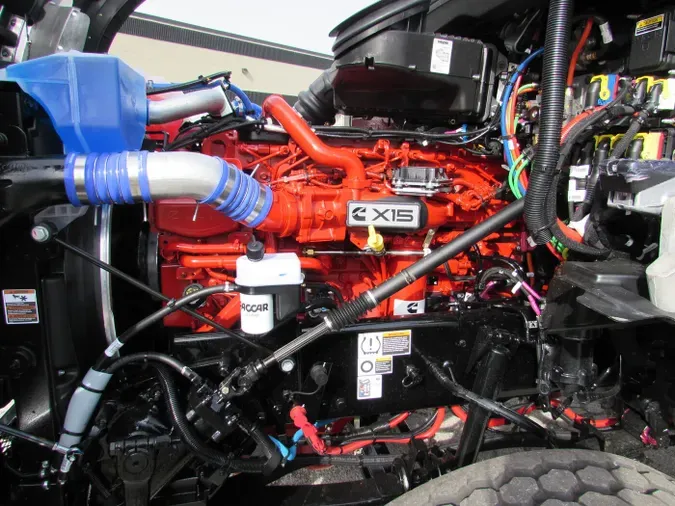 2026 Kenworth T880dfcc6ee0513075be65941026c175d87b