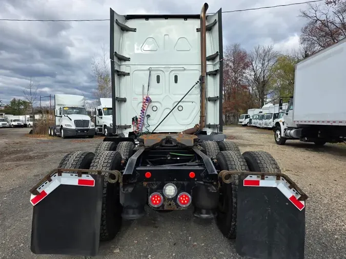 2019 FREIGHTLINER/MERCEDES CASCADIA 125dfd9453ff4b8ee5e6264db5f7fd5c897