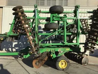 2013 JOHN DEERE 2623