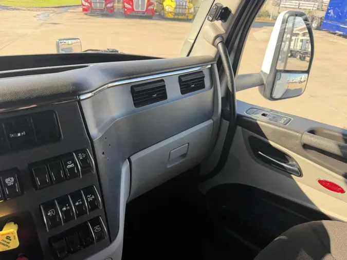 2022 Peterbilt 579dfdcdde4d81349575bdc11e769ff9789