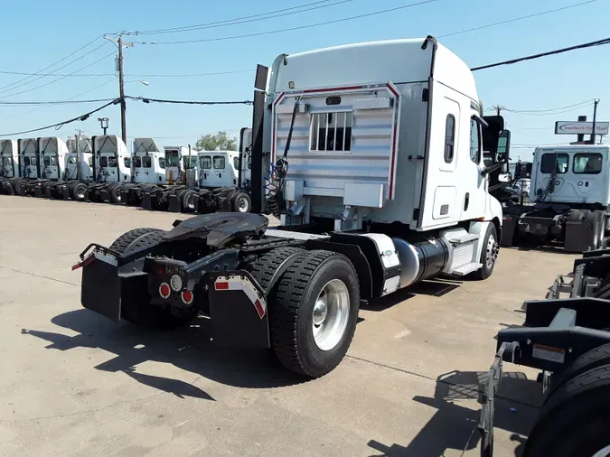 2019 FREIGHTLINER/MERCEDES NEW CASCADIA 126