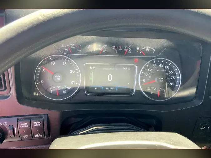 2021 INT LT625 6x4