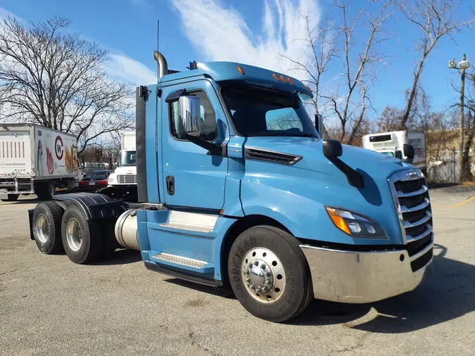 2019 FREIGHTLINER/MERCEDES NEW CASCADIA PX12664