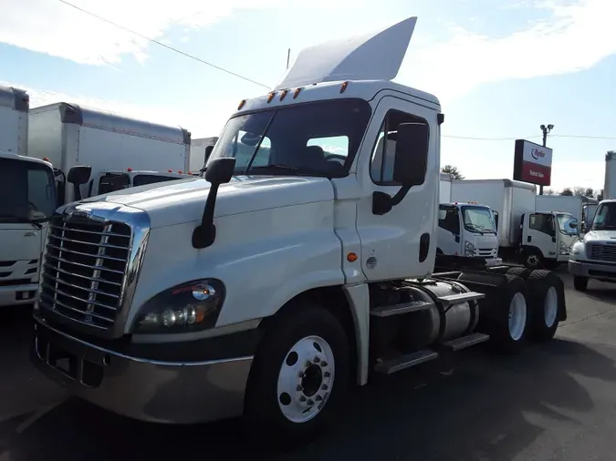 2018 FREIGHTLINER/MERCEDES CASCADIA 125dfe19eac4620f6136c815d14b22c02de