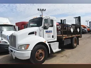 2010 KENWORTH T270