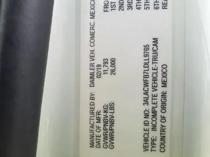 2020 FREIGHTLINER/MERCEDES M2 106dfe24b4fc35ba369826f7ef76626134c