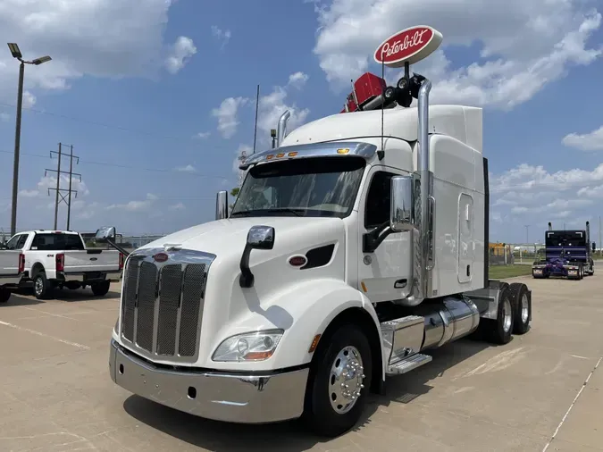 2021 Peterbilt 579