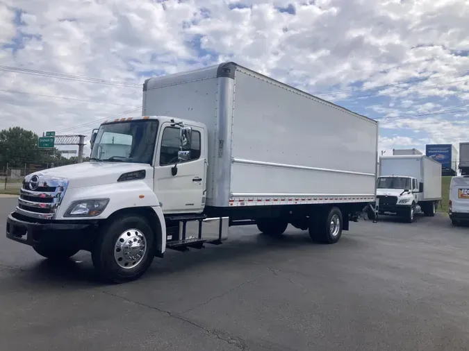 2020 Hino 268A
