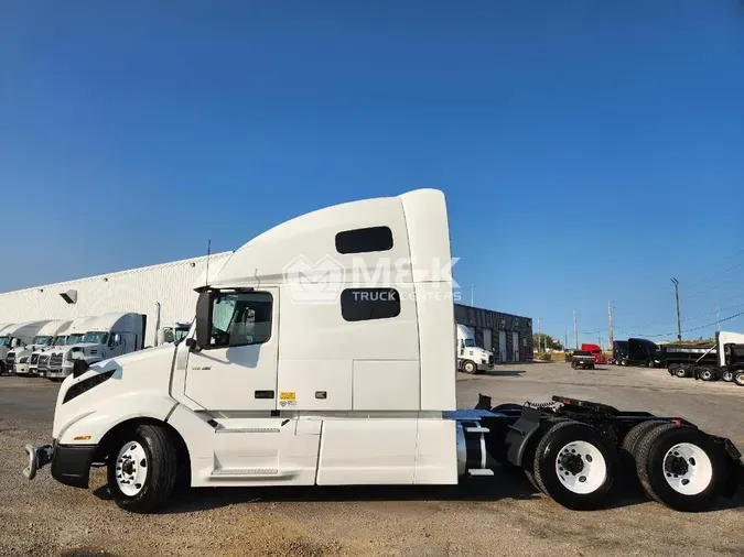 2019 VOLVO VNL64T760