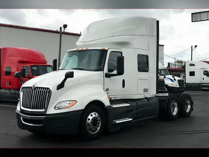 2021 INT LT625 6x4