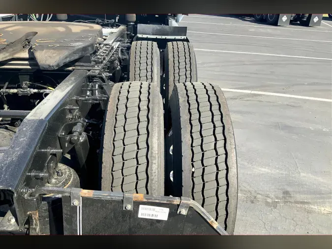 2022 INT LT625 6x4