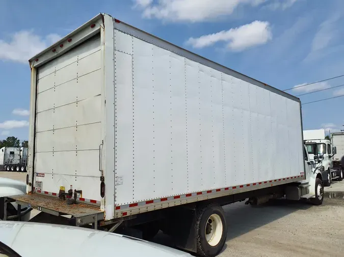 2017 FREIGHTLINER/MERCEDES M2 106