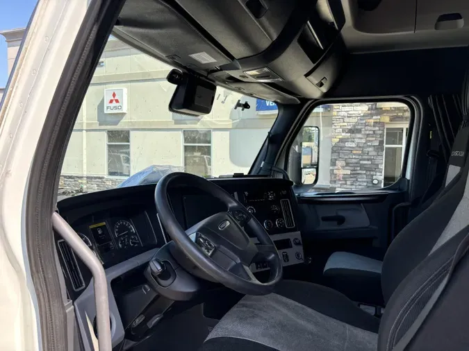 2020 Freightliner Cascadia