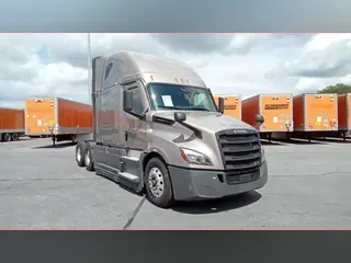 2025 Freightliner Cascadia 126