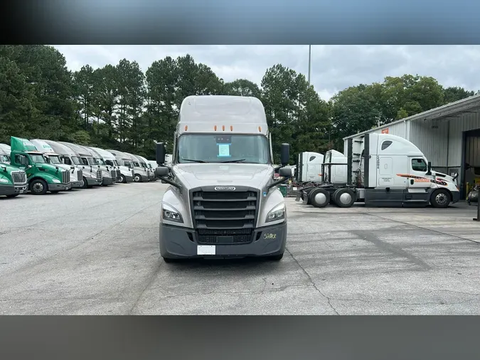 2022 Freightliner Cascadia 126dff0c9bd45677971565693e8a5c70b98