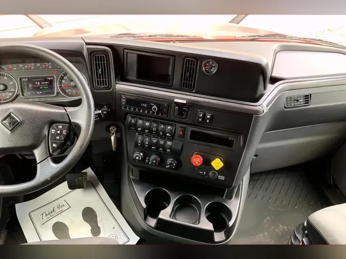 2023 INT LT625 6X4
