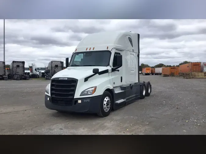 2021 Freightliner Cascadia 126