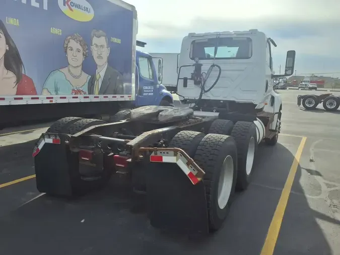 2019 NAVISTAR INTERNATIONAL LT625 DAYCAB T/A