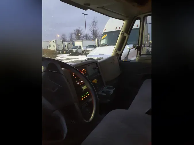 2019 NAVISTAR INTERNATIONAL 4300