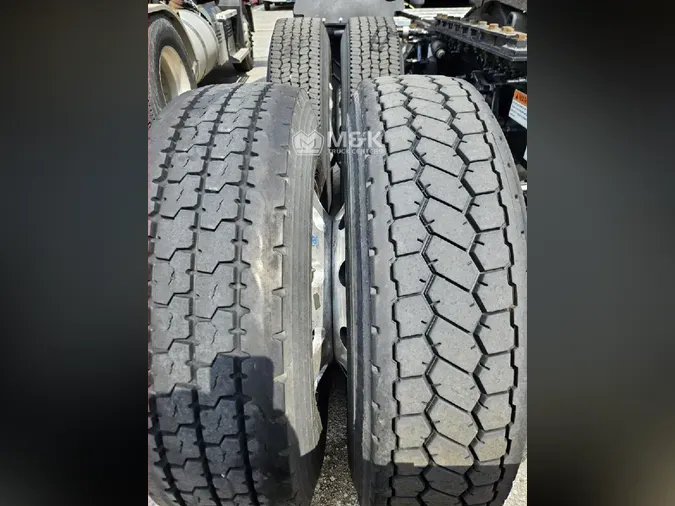 2021 FREIGHTLINER CASCADIA