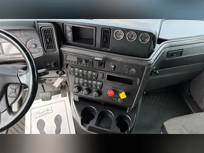 2023 INTERNATIONAL LT