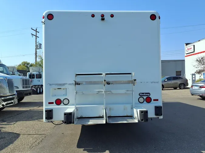 2017 FREIGHTLINER/MERCEDES M2 106