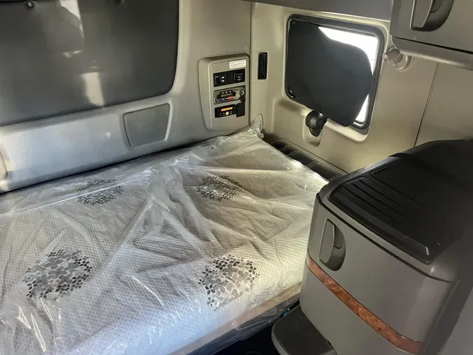 2020 International LT625e002981c564882b82802992d6d767d39