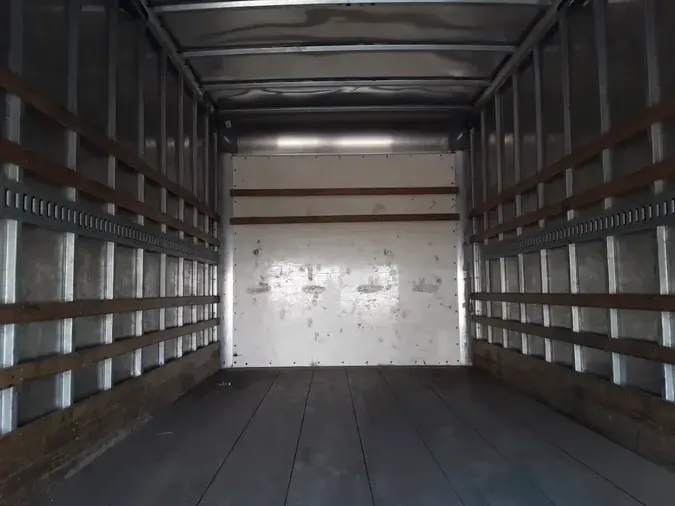 2018 ISUZU NPR HDe0042d5e9d26ec360b04bf17616ea5b6