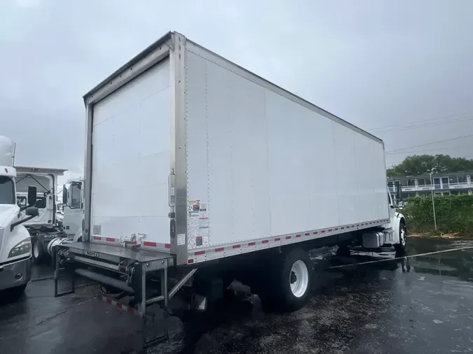 2022 FREIGHTLINER M2 106