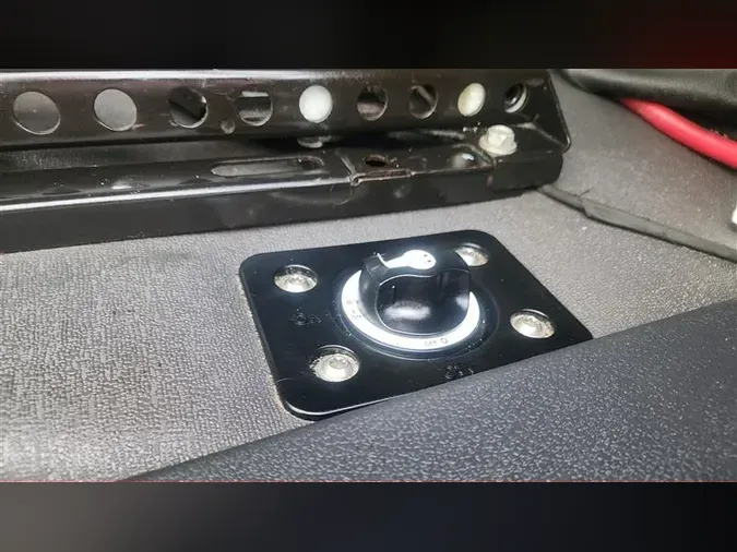 2020 FREIGHTLINER CA126