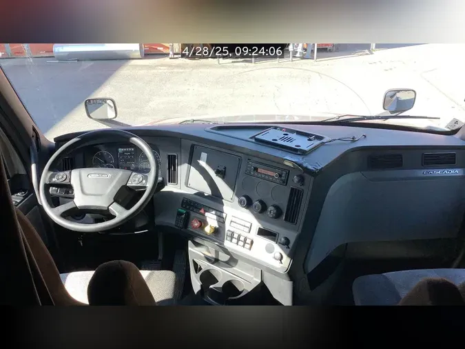 2021 Freightliner Cascadia