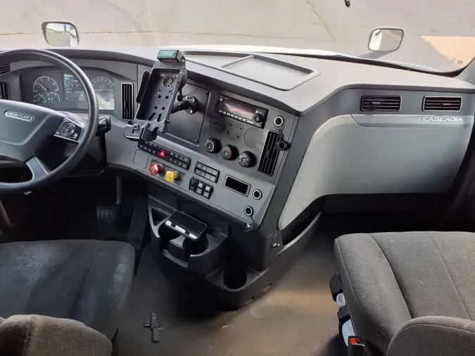 2022 FREIGHTLINER/MERCEDES NEW CASCADIA PX12664