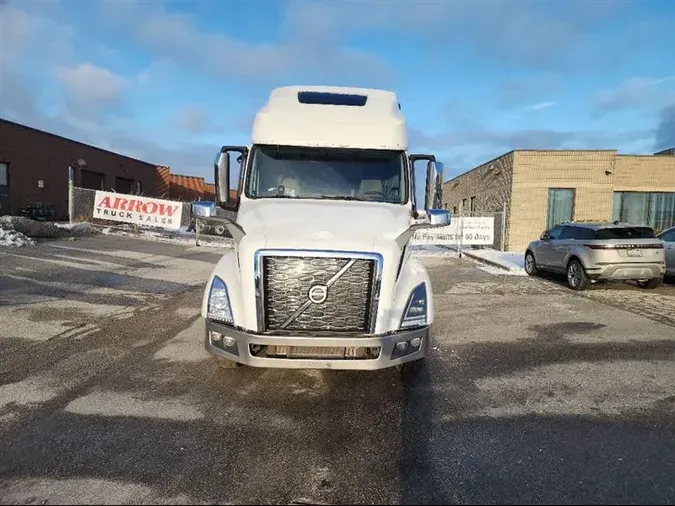 2019 VOLVO VNL760