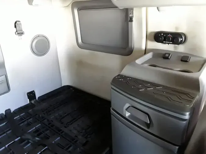 2020 VOLVO VNL64T-760