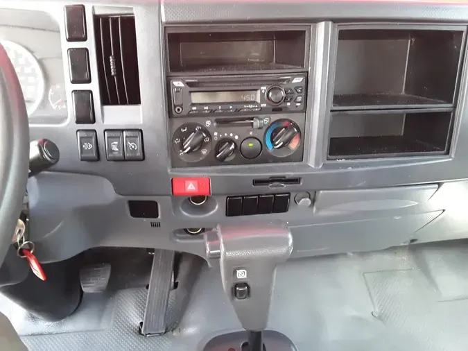 2019 ISUZU NRR