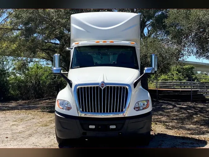 2022 INT LT625 4x2