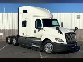 2022 INT LT625 6x4