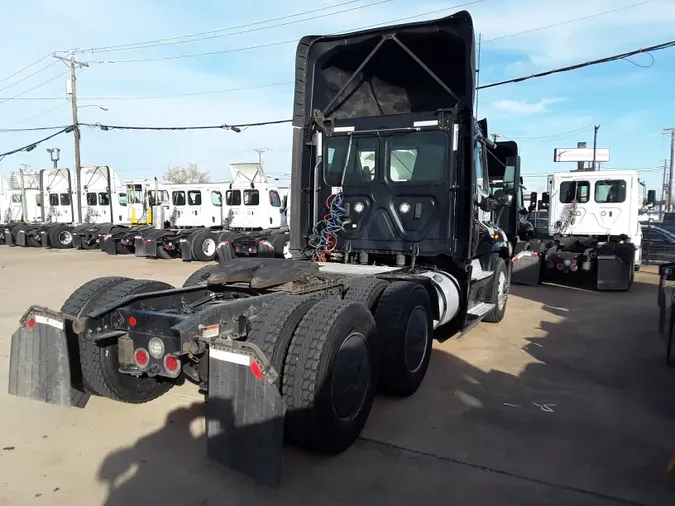 2019 FREIGHTLINER/MERCEDES CASCADIA 125