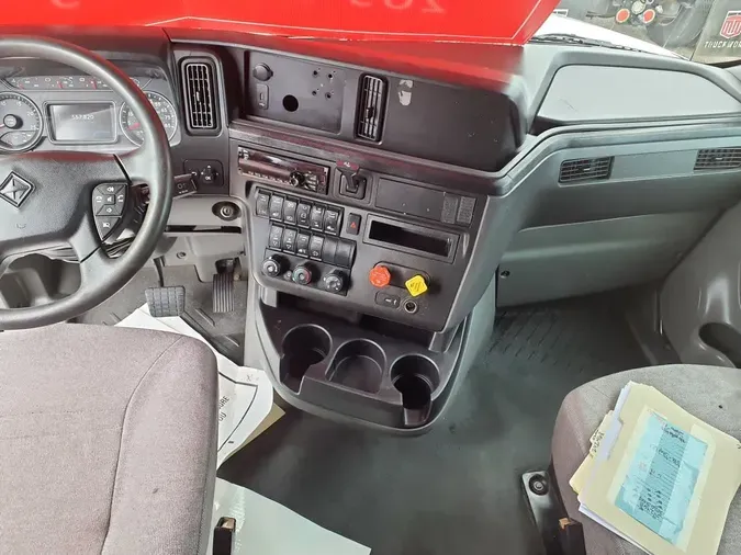 2020 NAVISTAR INTERNATIONAL LT625 SLPR CAB