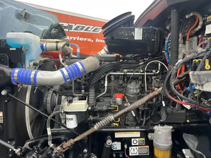 2022 Peterbilt 567