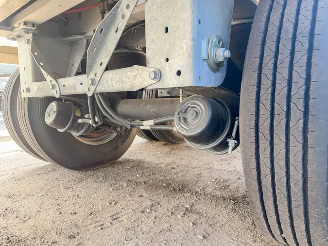 2026 MAC MOVING FLOORe02b25051764c37432a55adbd06446f1