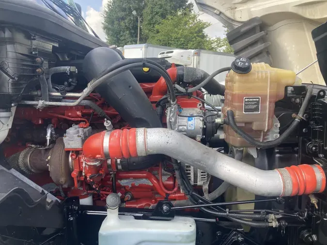 2020 International LT625