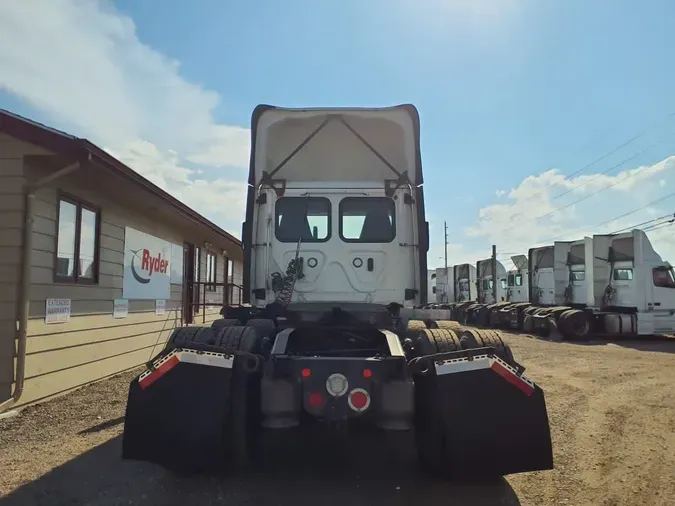 2019 FREIGHTLINER/MERCEDES NEW CASCADIA 116